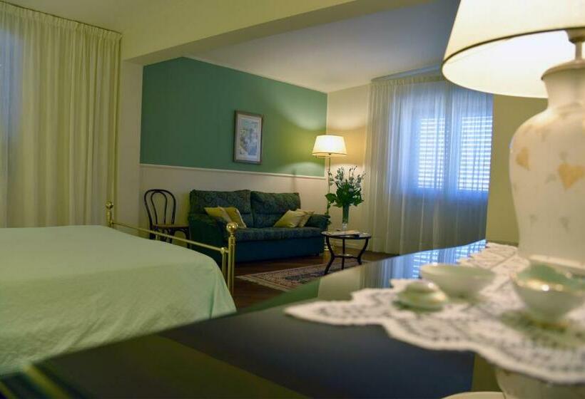 סוויטה משפחתית, Casasalento