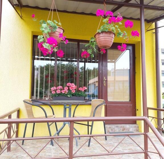 اتاق استاندارد با بالکن, Pas Birutę