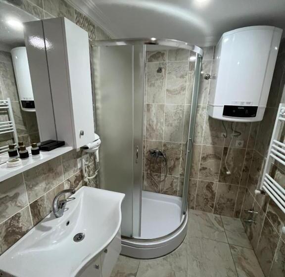 آپارتمان 1 خوابه, Yaman Suite