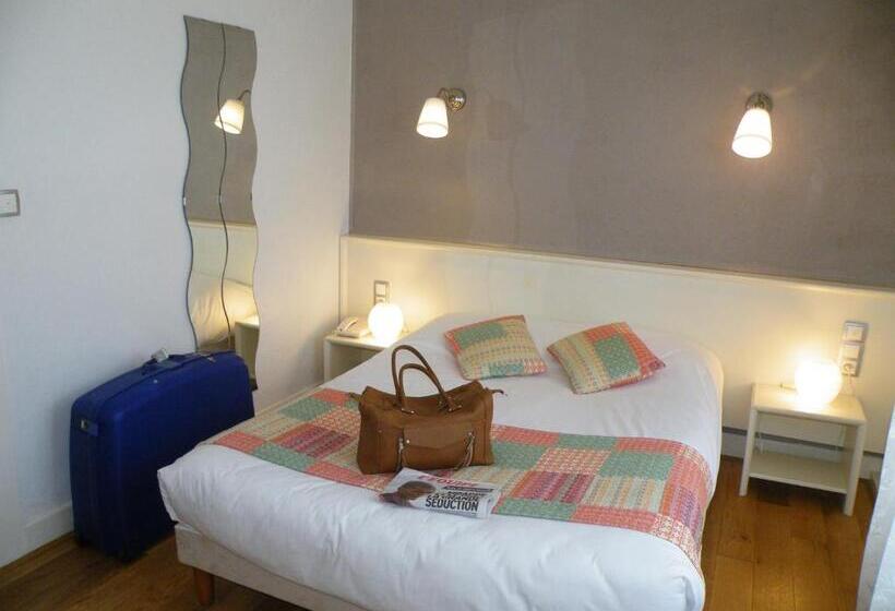 クラシックルーム, Brit Hotel Roanne   Le Grand Hôtel