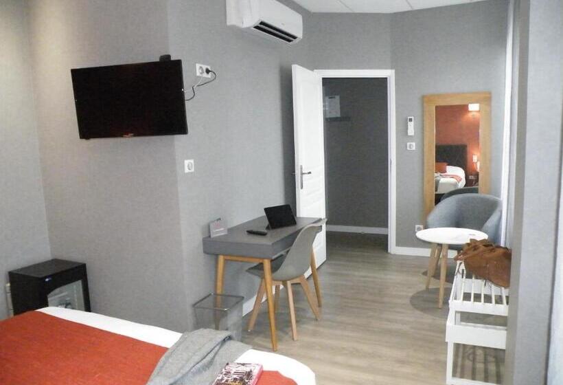 Номер Superior, Brit Hotel Roanne   Le Grand Hôtel