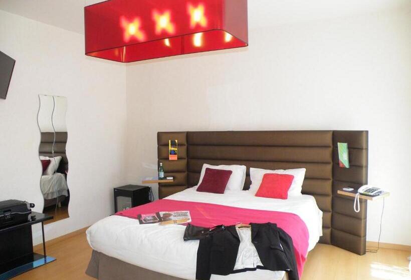 Номер Superior, Brit Hotel Roanne   Le Grand Hôtel