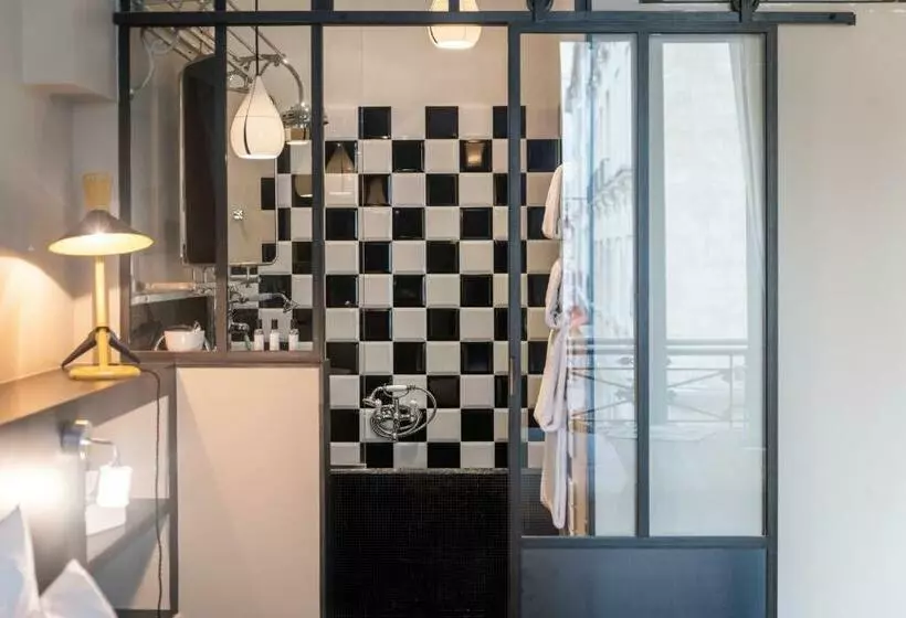 اتاق لوکس, 1er étage Marais