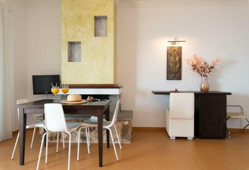 شقة غرفة واحدة مطلة على البحر, 3aktes Suites & Studios