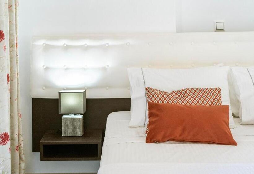 إستديو عائلى, 3aktes Suites & Studios