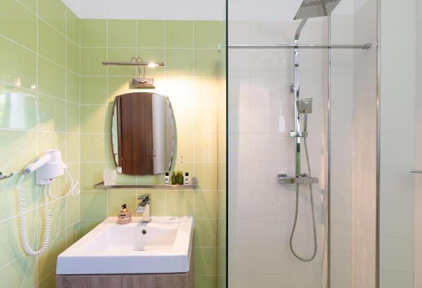 إستوديو قياسى مطل على البحر, 3aktes Suites & Studios