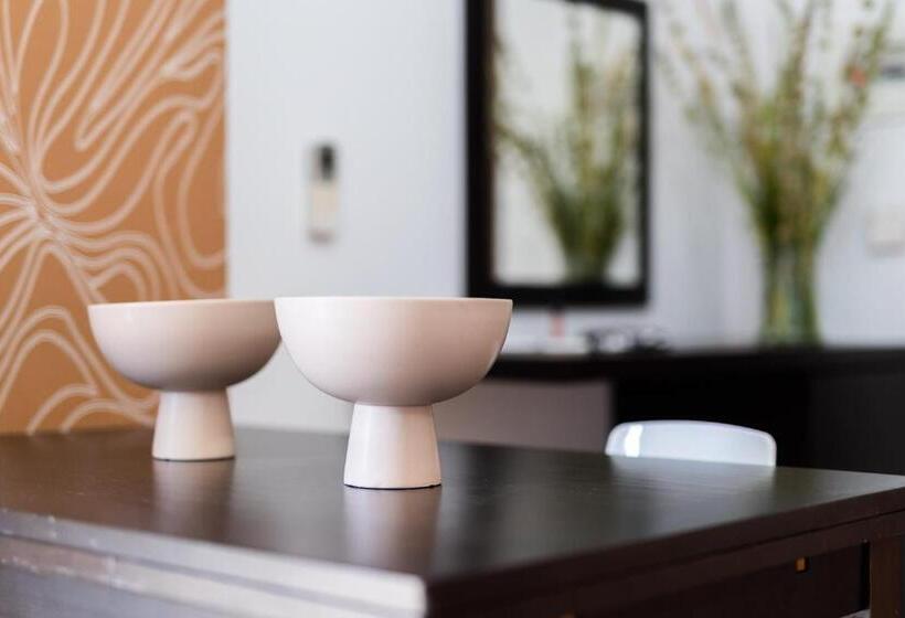 إستوديو قياسى مطل على البحر, 3aktes Suites & Studios