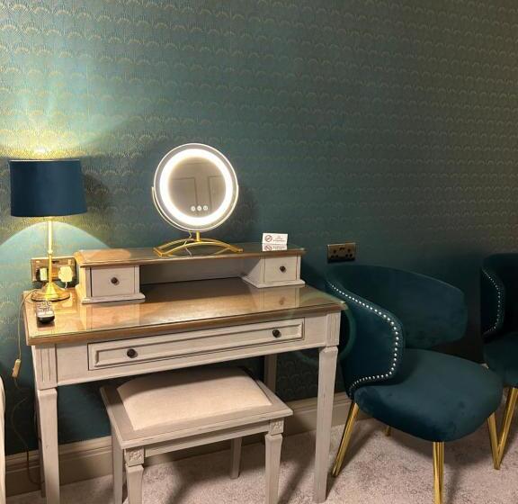 Стандартный Номер Кровать Кинг, Ashbourne House