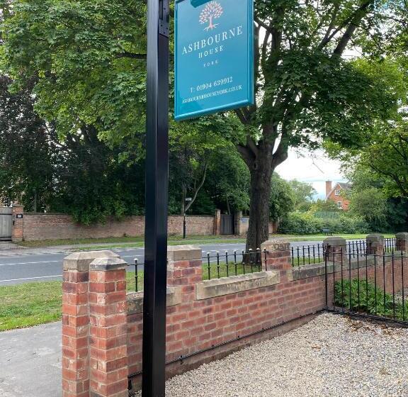 Стандартный Номер Кровать Кинг, Ashbourne House