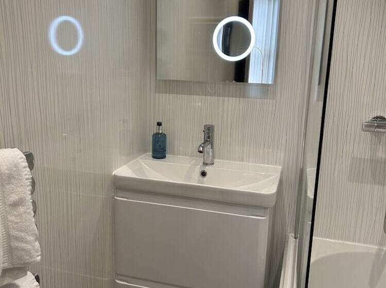 Стандартный Номер Кровать Кинг, Ashbourne House