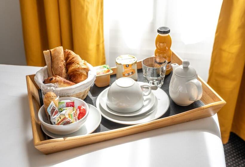 标准单人间, De Paris