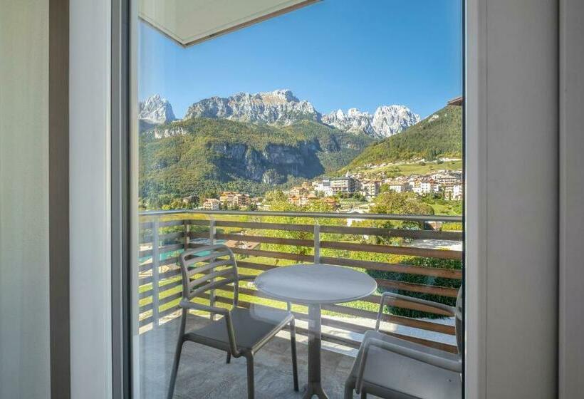 Pokój Standard z Widokiem, Fontanella