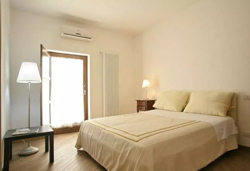 スタンダードルーム, Grotta Cilicia B&b