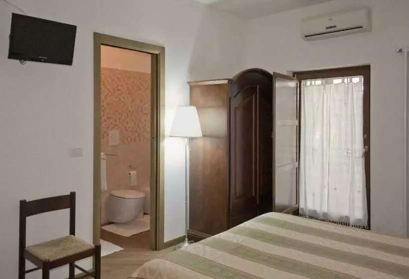 ベーシックトリプルルーム, Grotta Cilicia B&b
