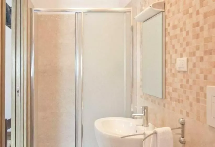 ベーシックトリプルルーム, Grotta Cilicia B&b