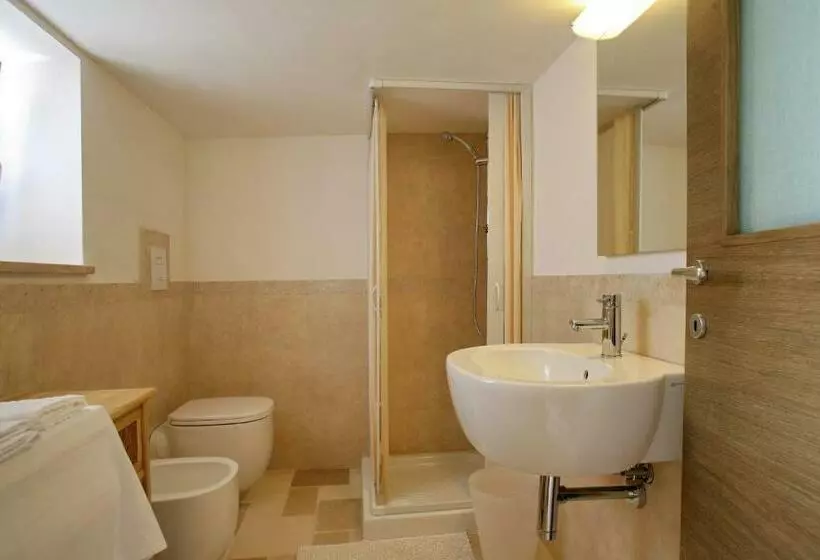 スタンダード４人部屋, Grotta Cilicia B&b