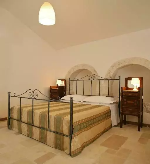 スタンダード４人部屋, Grotta Cilicia B&b