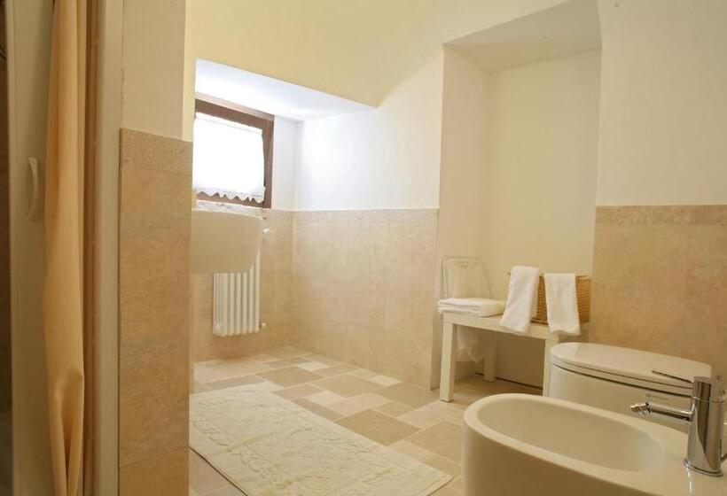 Четырехместный номер Премиум, Grotta Cilicia B&b