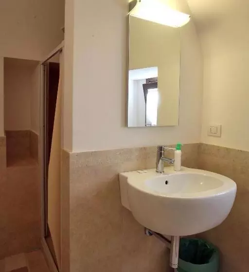 プレミアム４ベッドルーム, Grotta Cilicia B&b