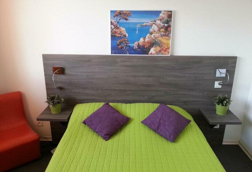 غرفة قياسية, De La Plage