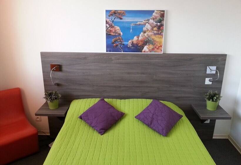 غرفة قياسية, De La Plage