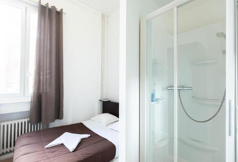 Номер Стандарт, Hôtel Le Paris Brest