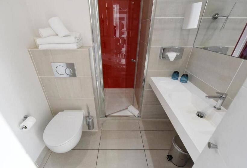 اتاق سوپریور, Les Voiles