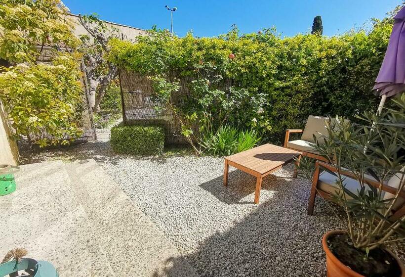 חדר סופריור, Hôtel Sous Les Figuiers   Piscine, Parking, Centre Ville