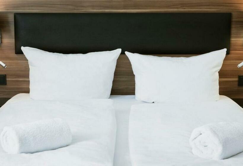 اتاق استاندارد, B&b Hotel Berlin Adlershof