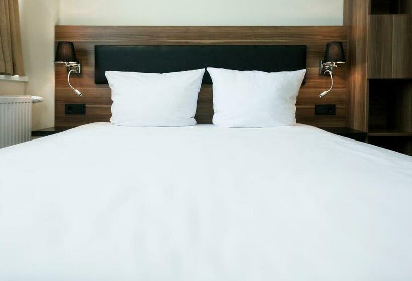 اتاق استاندارد, B&b Hotel Berlin Adlershof