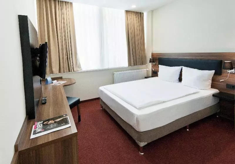 اتاق استاندارد, B&b Hotel Berlin Adlershof