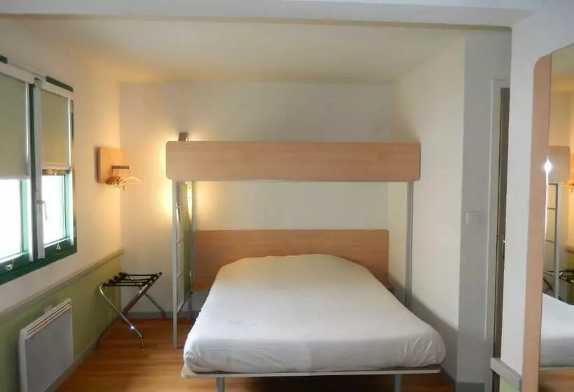 اتاق استاندارد سه نفره, Inn Design Laon