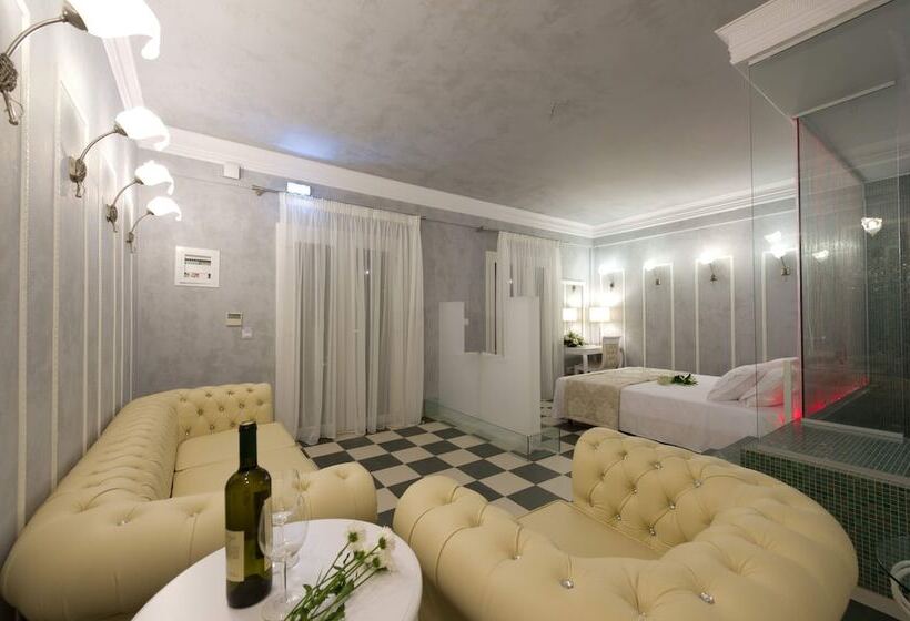 수피리어 스위트 바다 전망, Irida Boutique