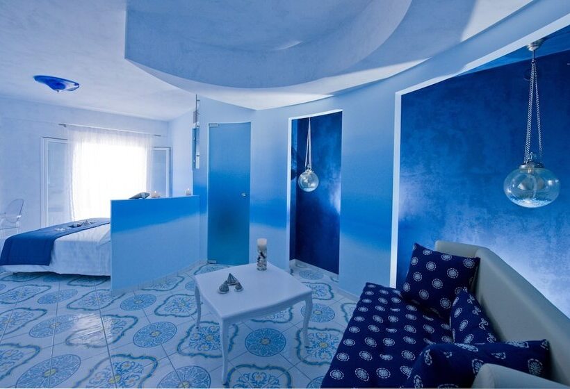 시니어 스위트 바다 전망, Irida Boutique