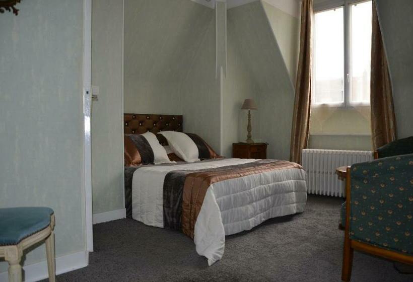 스탠다드 룸, La Tour