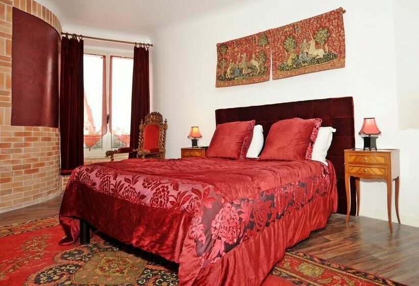 스탠다드 룸, La Tour