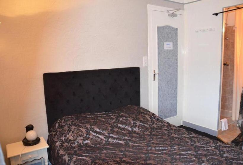 이그제큐티브 싱글룸, La Tour