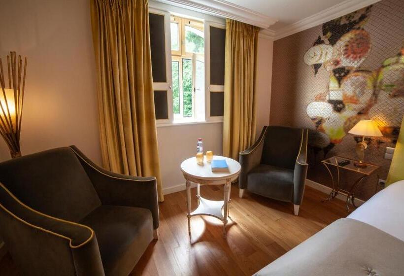 غرفة ديلوكس, Le Château De Beaulieu