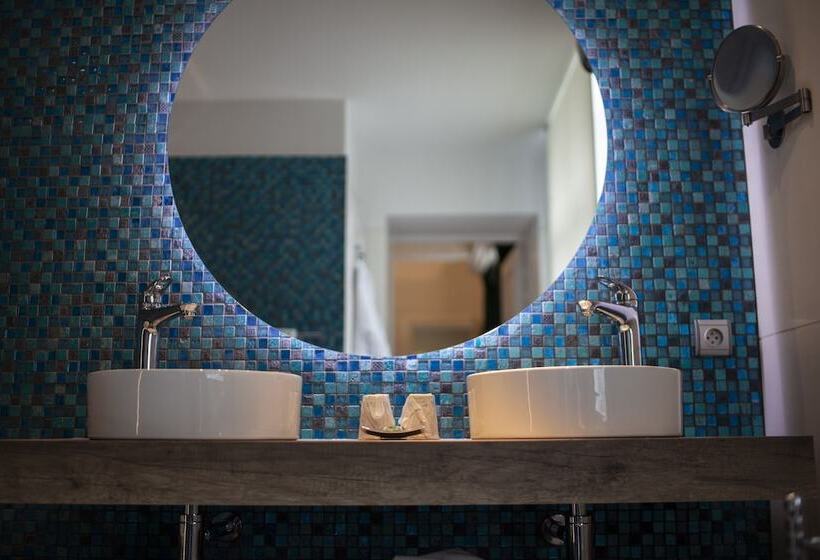 جناح, Le Château De Beaulieu