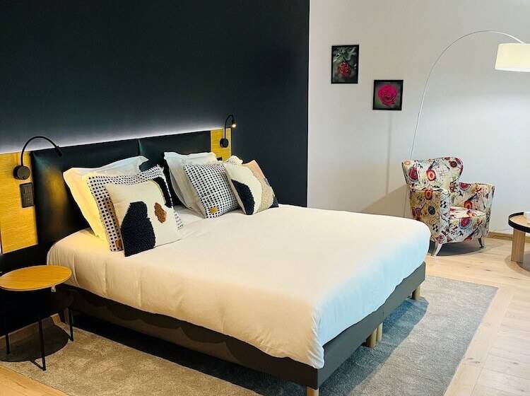 جناح جونيور, Le Château De Beaulieu