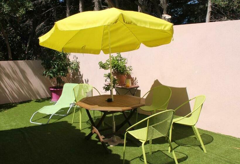 דירת חדר, Le Patio