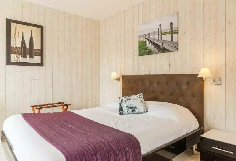 スタンダード４人部屋, Logis Hôtel L Oliveraie