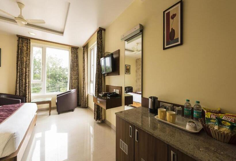 豪华房间, National Residency