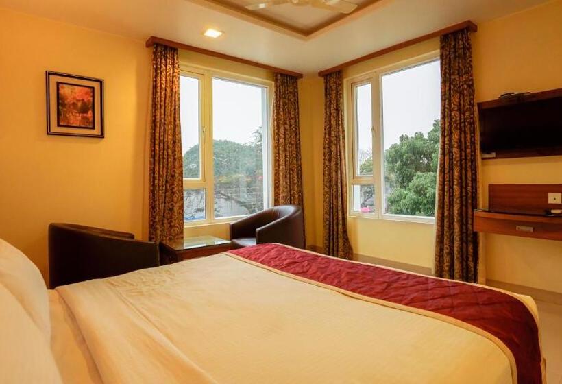 豪华房间, National Residency