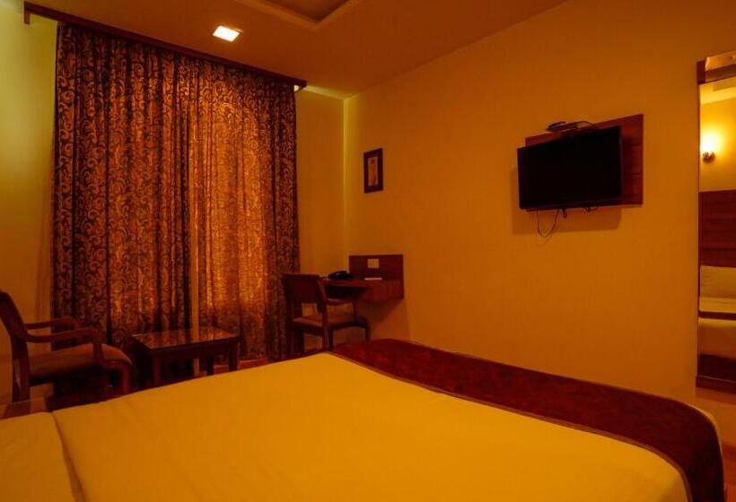 标准间, National Residency