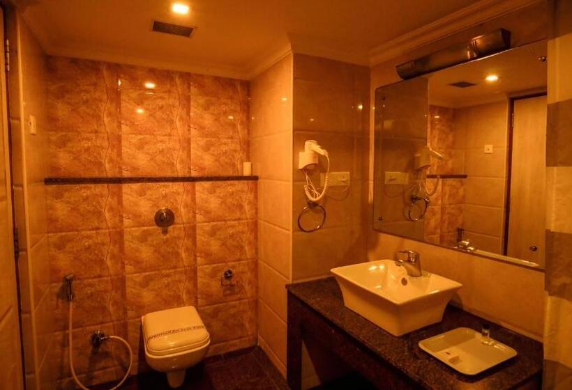 豪华房间, National Residency