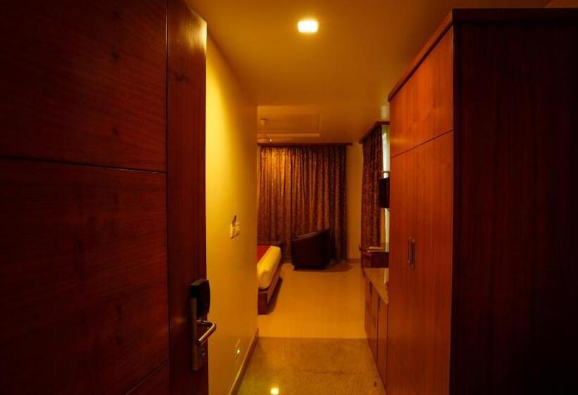 豪华房间, National Residency