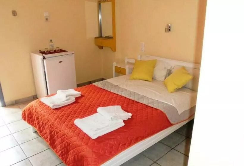 Chambre Standard, Neos Matala