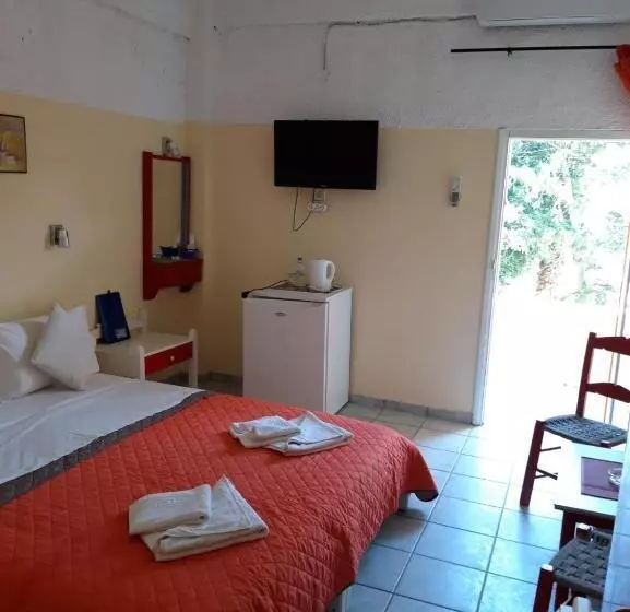 Chambre Standard Lit King Size, Neos Matala