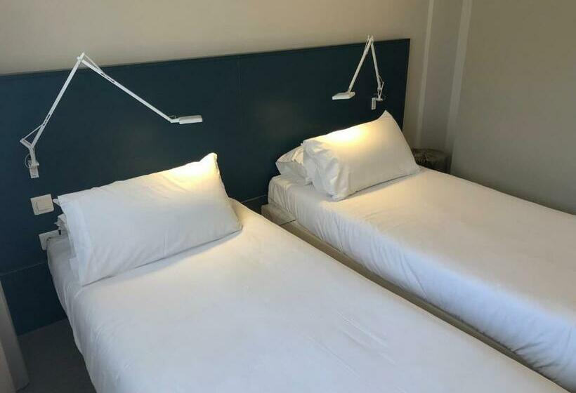 اتاق استاندارد اینتریور, Palm Garavan